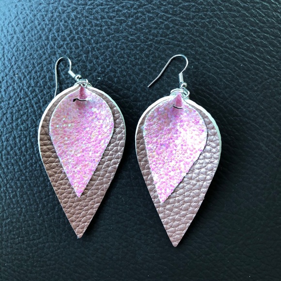 Leather earrings ✨ 3 for $14 - Picture 1 of 1